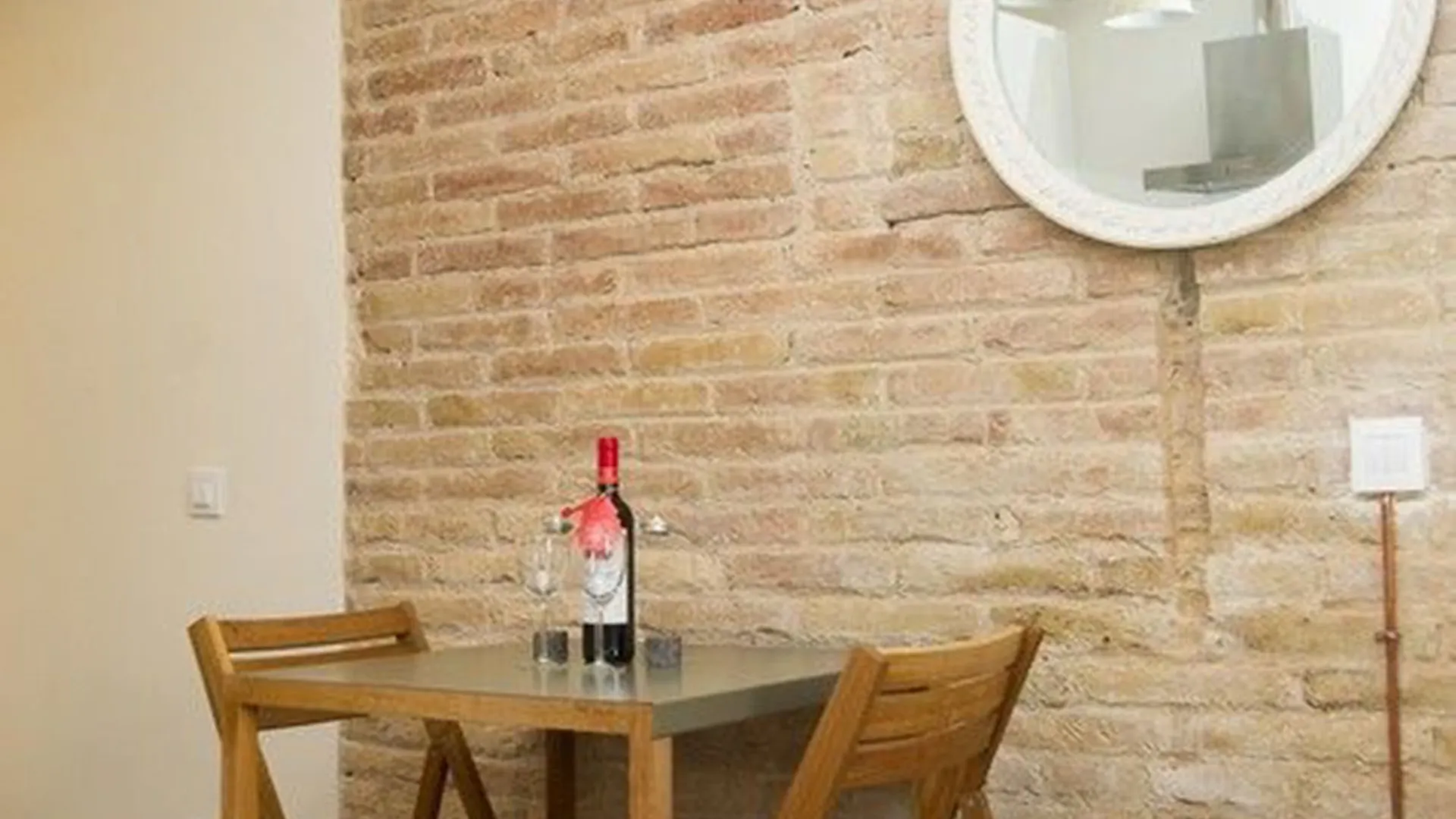 Otel Apartments Sfamilia Barselona